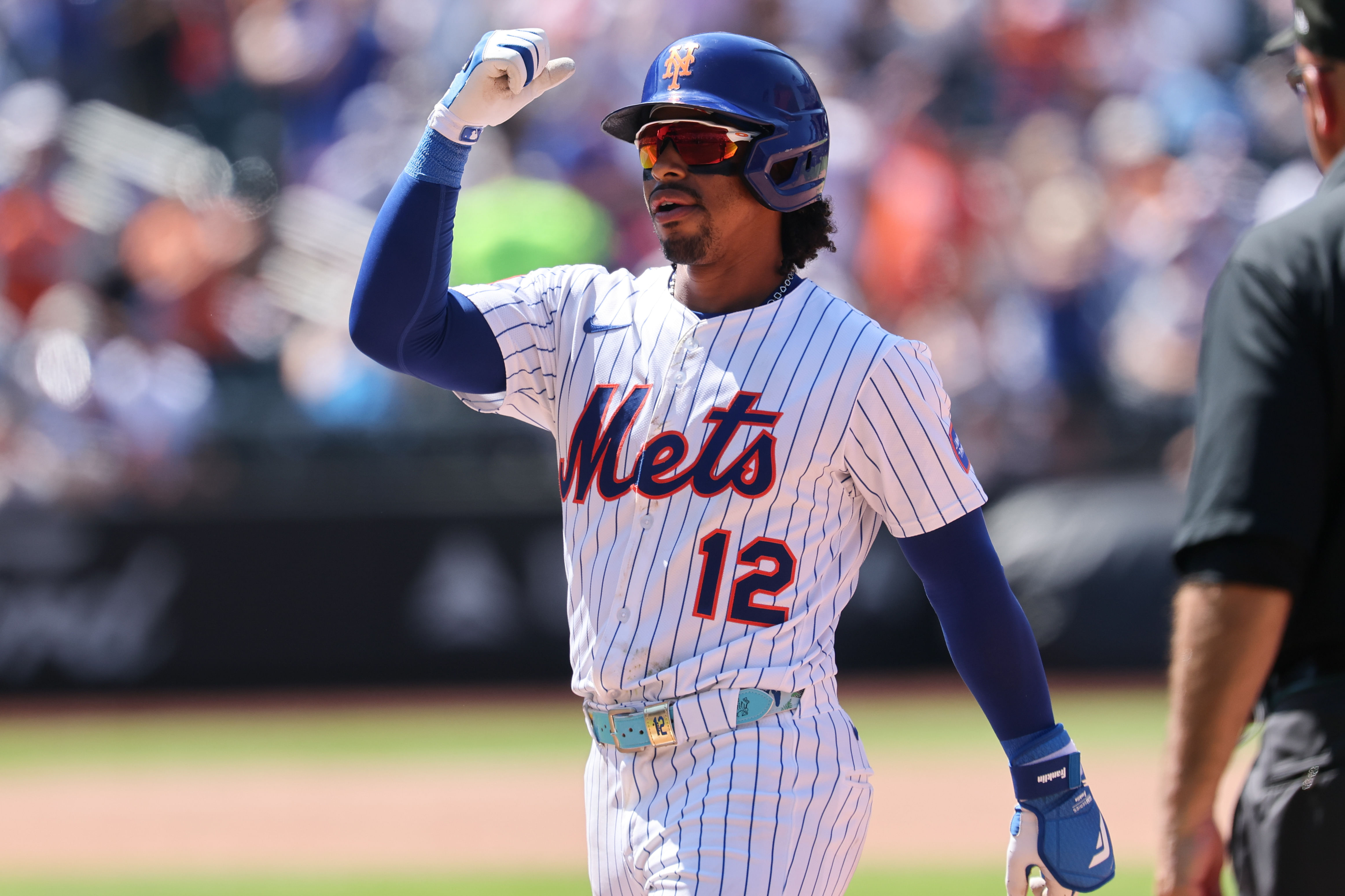 Francisco Lindor looks primed to crush one out today (Credits: IMAGN)